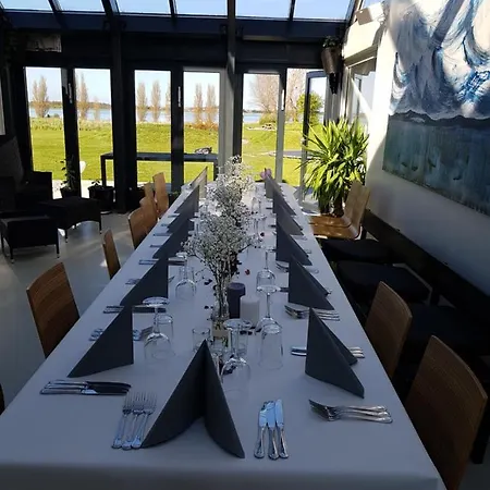 Dom wakacyjny Big Poolhouse With Stunning Views *