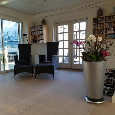 Big Poolhouse With Stunning Views * Marstal